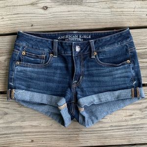 AMERICAN EAGLE OUTFITTERS SHORTIE